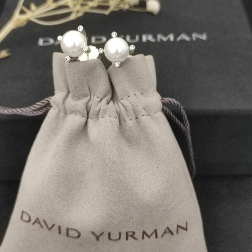 David Yurman Pearl Stud Earrings, 925 Silver - Picture 4 of 4